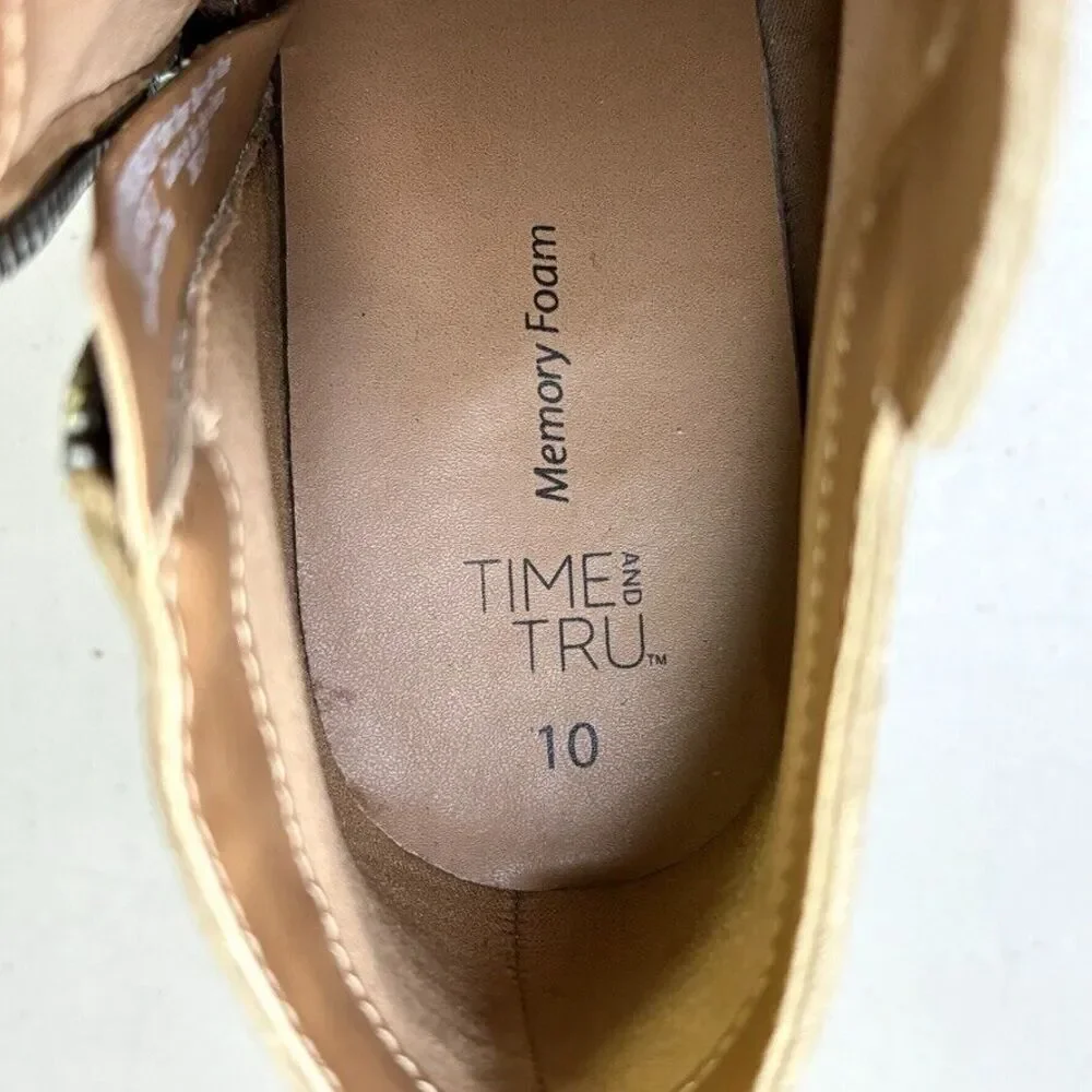 Time and Tru Tan Faux Suede Zip EUC High Wedge Ankle Bootie Size 10 M‎